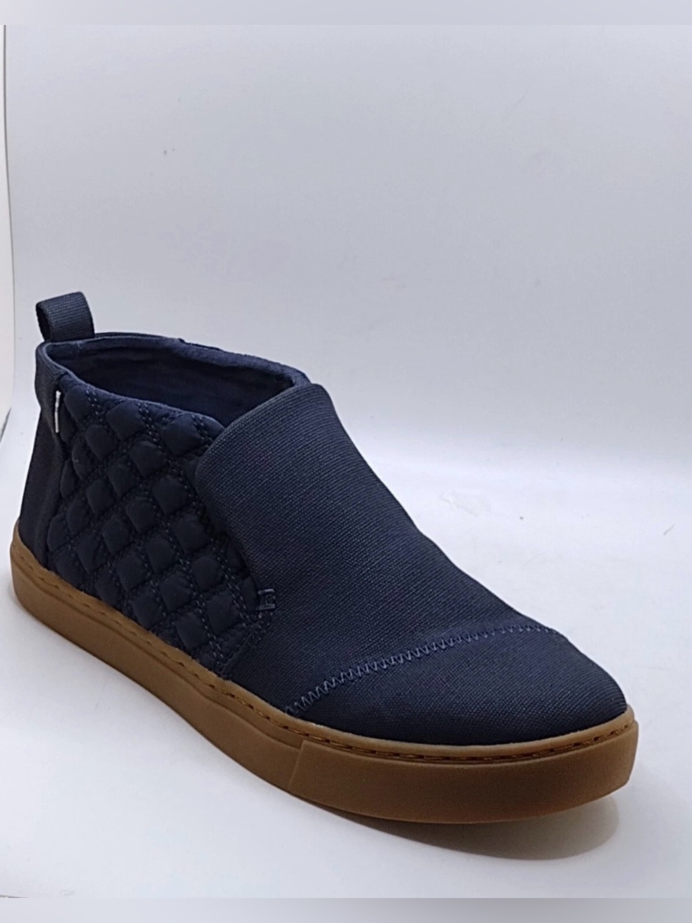 TOMS Paxton Women’s Size 8 Navy Blue Quilted Slip On Chukka Sneakers Gum Sole